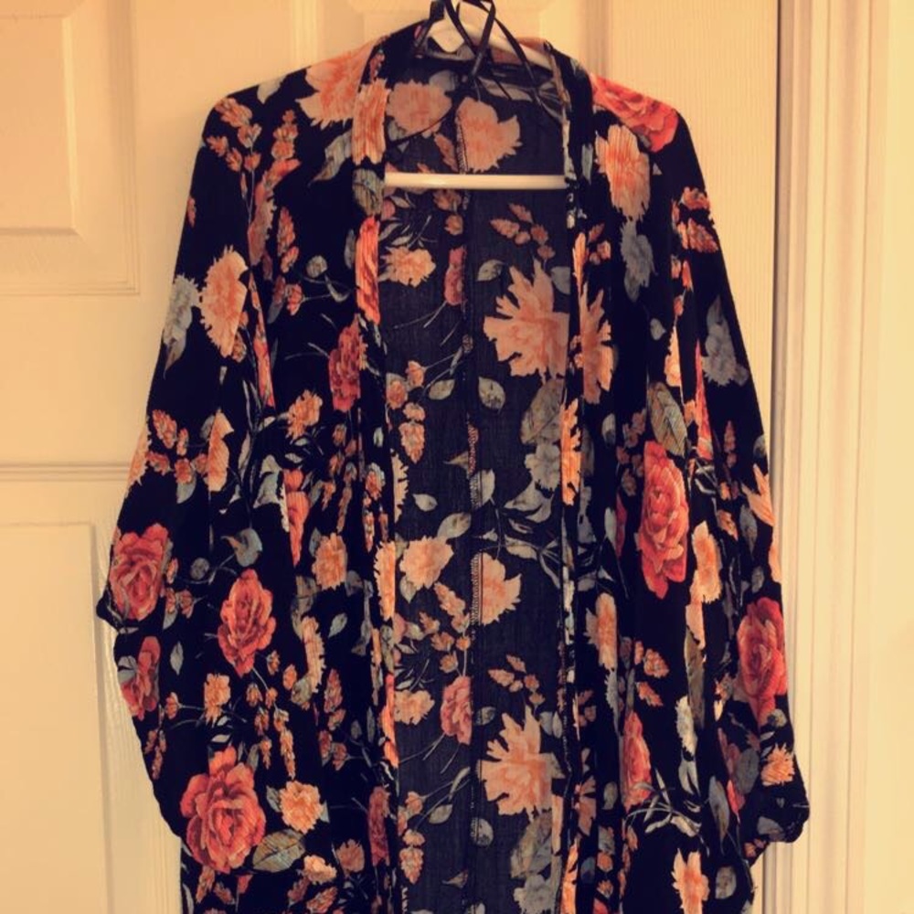 Knee length pastel flowered kimono